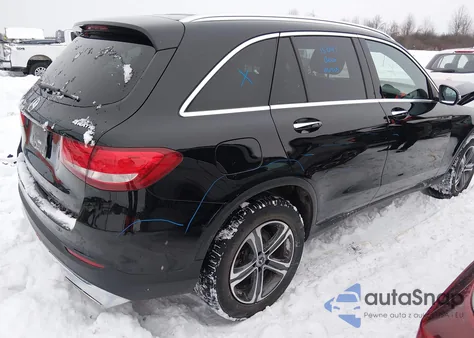 2017 Mercedes-Benz Glc 300 4Matic z USA, uszkodzony, nr VIN WDC0G4KB6HF235104
